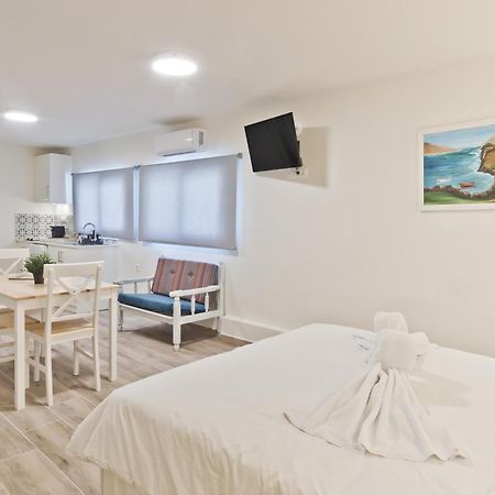 Posidonia Luxury Suites カルパトス エクステリア 写真