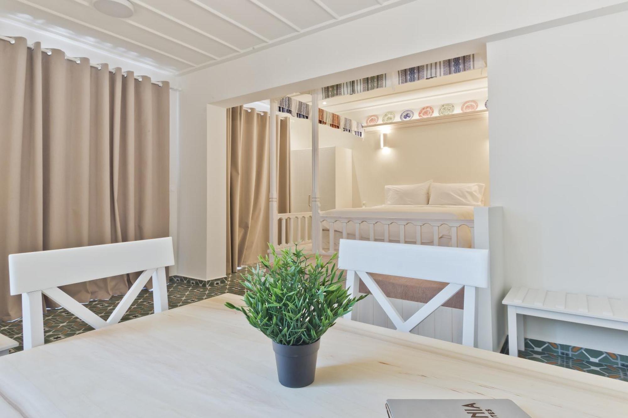 Posidonia Luxury Suites カルパトス エクステリア 写真